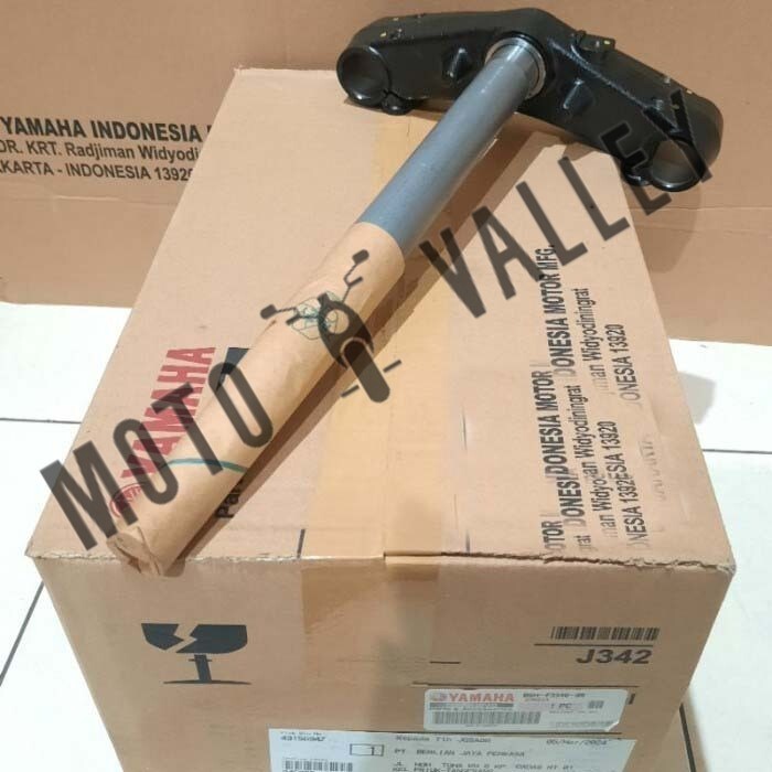 Genuine Yamaha NMAX 125/150/155 2021-2024 Front Fork Under Bracket