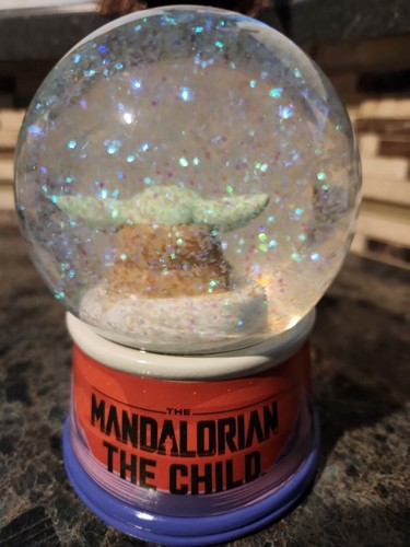 Porg Starwars Globe - Picture 3 of 3