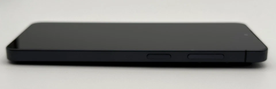 Samsung Galaxy S26 · 128GB, photo 4 of 5
