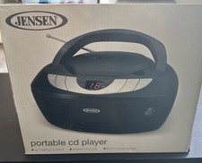 Jensen CD-475 Portable CD-R/RW Player with AM/FM Stereo Radio Beach Picnic Boom