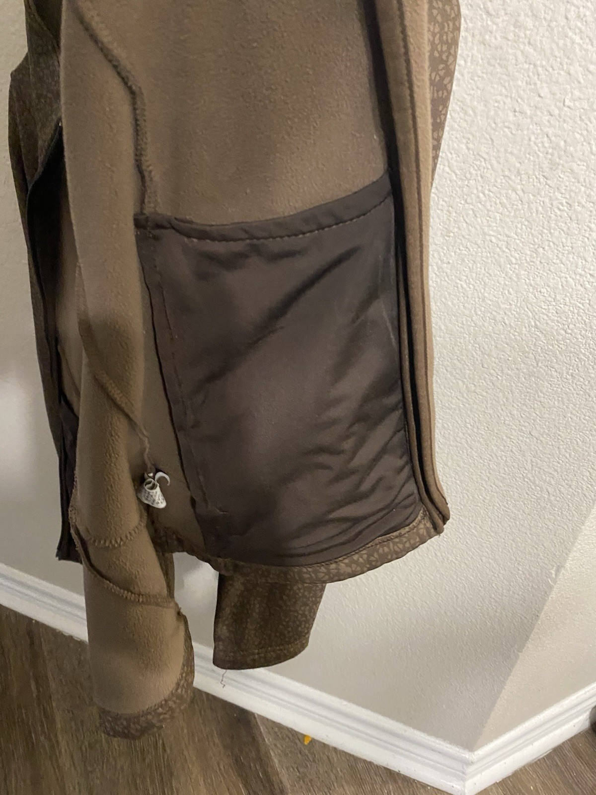 LL Bean Women's  Brown Pattern Polyester Fleece F… - image 12