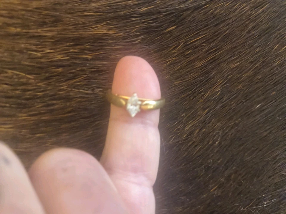 size 7 engagement ring 1/3 carrot genuine diamond. - Image 4 of 4