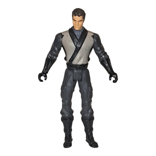 DC 2005 Bruce Wayne In Training 5.5" Kenner Movie Action Figure Batman Begins - 第 1/10 張圖片
