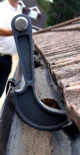 PROGUTTER Half Round Gutter Cleaning Scraper Tool Universal Pole ...