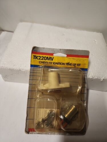 Chrysler Ignition Tune Up Kit 1962-1972 TK220MV Wells/Ampco NOS