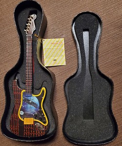 Guitar Mania #12017 "Technology Rocks" Miniature Fender w/ Case & Stand
