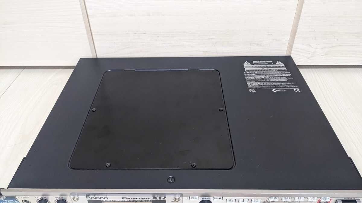 Roland Fantom XR Sound Module rack mount synthesizer | eBay