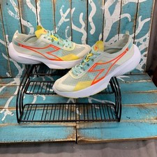 Diadora Equipe Corsa para mujer, blanco lirio/tinte azul/jilguero dorado, 101.177628 talla 10
