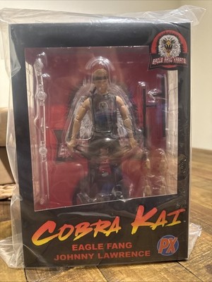 Diamond Select Toys Cobra Kai Johnny Lawrence Eagle Fang Action Figures New