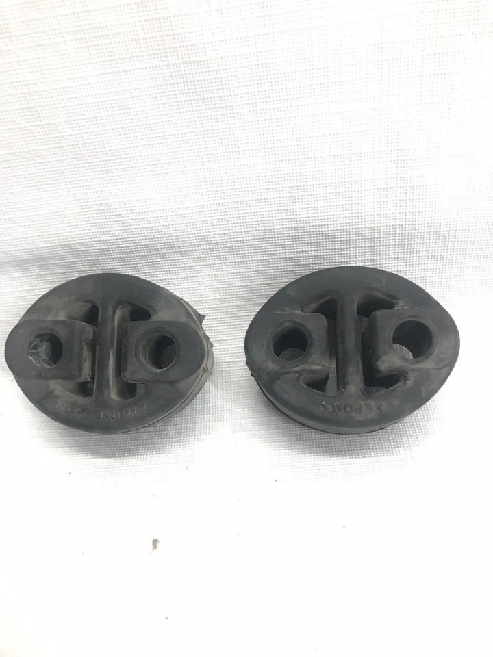 Toyota Tundra Lexus 2004-2025 silenciador de escape tubo aislador perchas OEM 2 piezas Foto 3 de 3