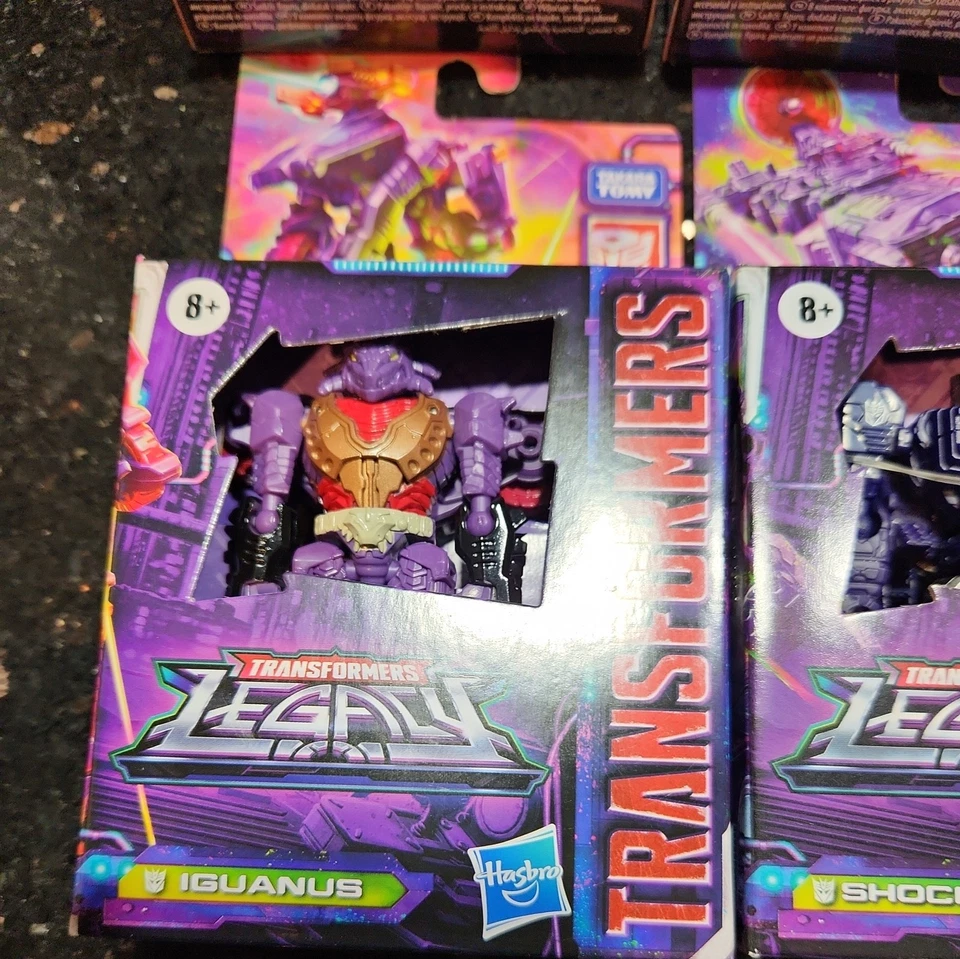 孩之宝 4 代 变形金刚 Legacy Core Iguanus Shockwave Optimus Megatron — 第 4/4 张图片