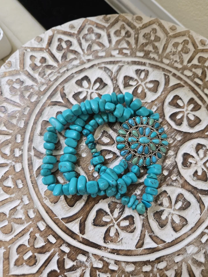  Ralph Lauren Statement Bracelet – Turquoise Chip & Medallion Stretch Cuff Boho  - Image 4 of 4