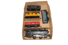MARX O GAUGE UNION PACIFIC WIND UP TIN LITHO TRAIN SET NO KEY WORKS