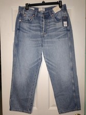Universal Thread Women's Mid-Rise Boyfriend Jeans size 8 Button Fly Tapered Leg