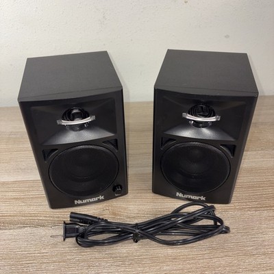 Numark N-Wave 360 60 W Powered Desktop Computer/Studio Monitor DJ Speakers Pair