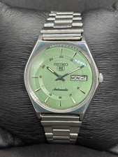 Vintage Seiko 5 Automatic Day/Date Japanese Men's Wrist Watch