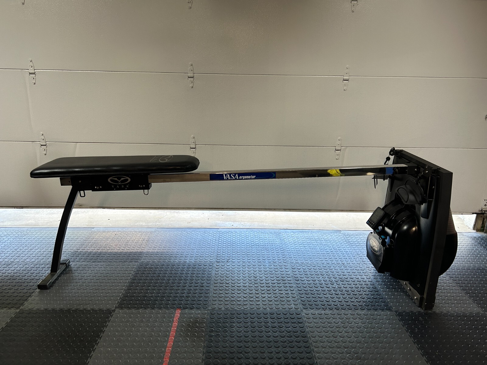 VASA SWIM ERGOMETER TRAINER FOR SWIMMING & SURFING. GREAT CONDITION. NO