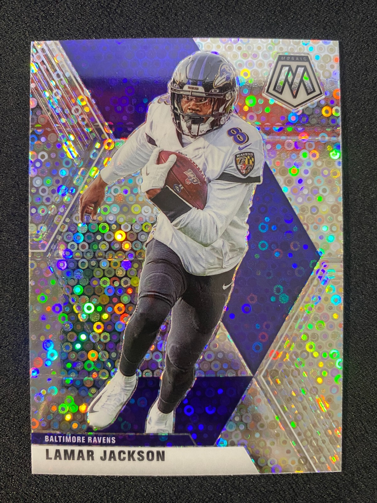 2020 NFL Panini Mosaic Football Lamar Jackson #19 No Huddle RC NM