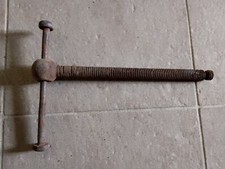 VIS SANS FIN ÉTABLI ÉTAU