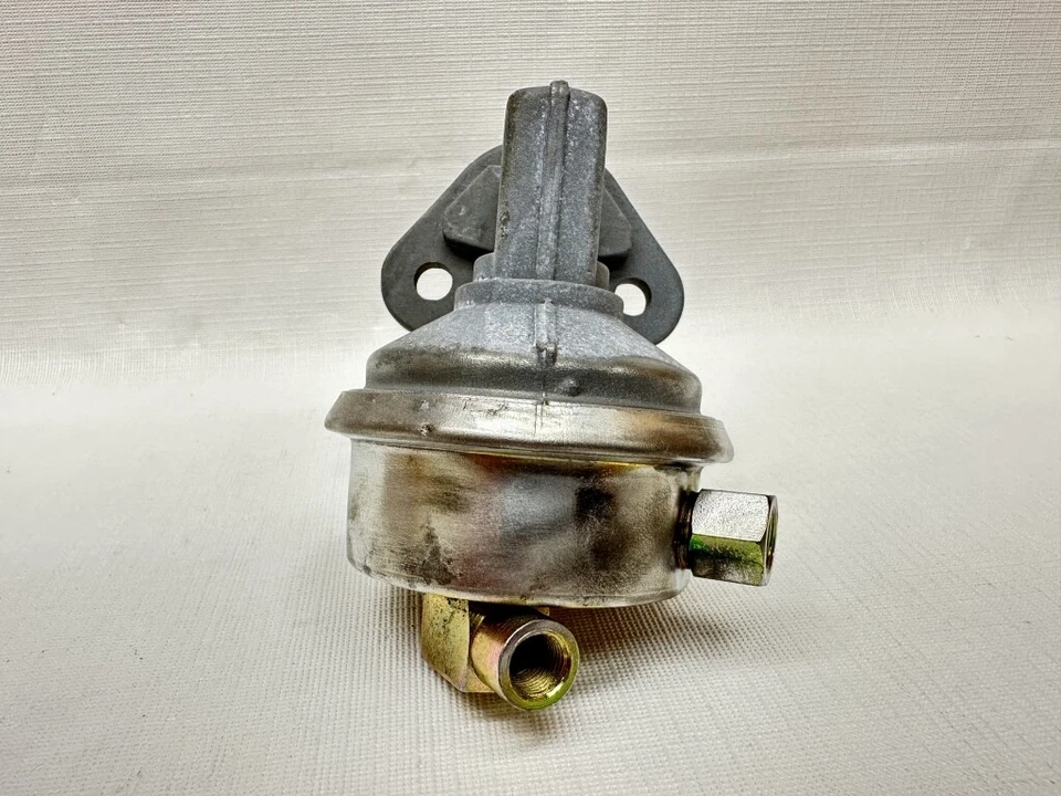 Bomba de combustible Plymouth Arrow & Dodge Colt NORS 1976 #41594 HECHA EN EE. UU. Foto 3 de 4