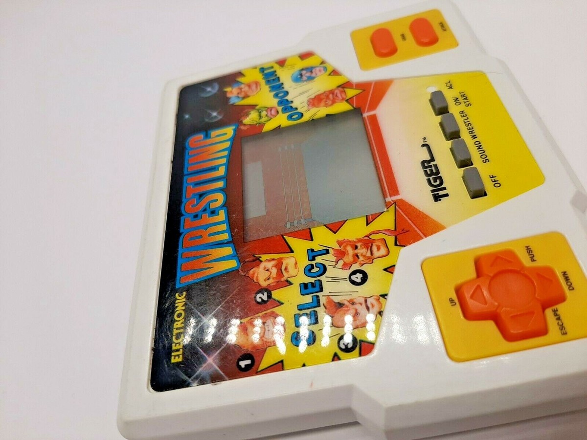 1990s TIGER ELECTRONIC HANDHELD WRESTLING ARCADE POCKET VIDEO GAME