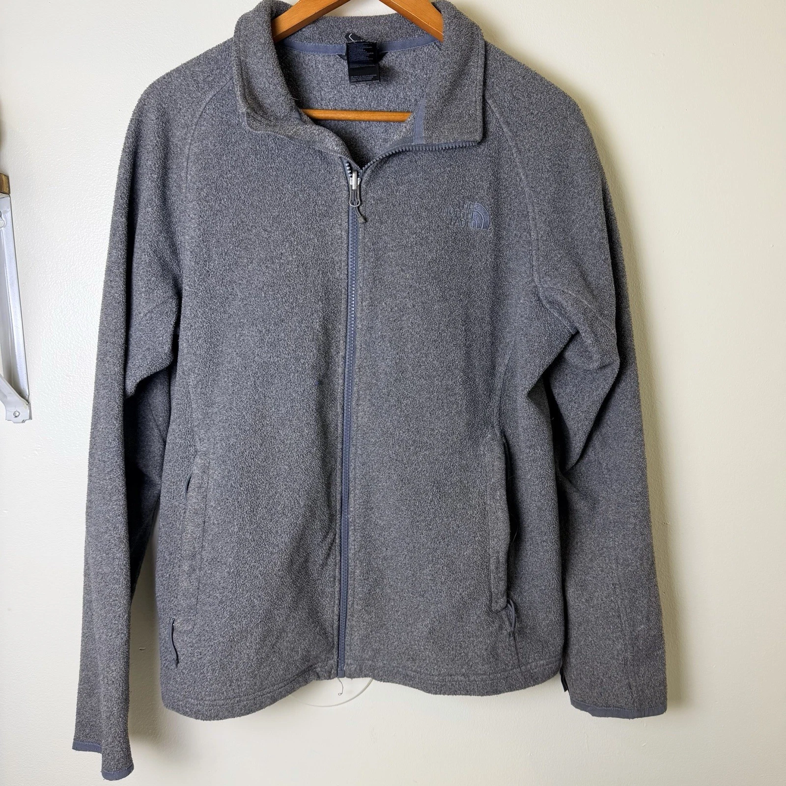 The North Face Gray Full-Zip Fleece Jacket Warm Outdoors Medium