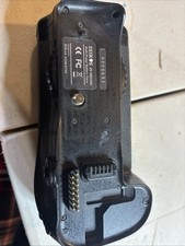 Nikon ZE NBG300 Multi Power Battery Pack Grip for D700 D800 D800E