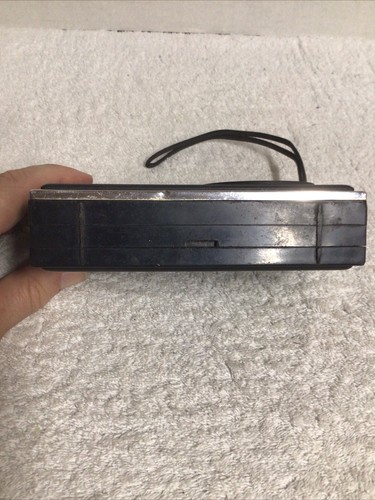 Vintage Panasonic Black R-1241 AM Transistor Radio With Wrist Strap Japan WORKS - Picture 7 of 9
