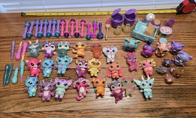 Magic Mixies 27 Mixlings And 4 Minis Lot plus accessories
