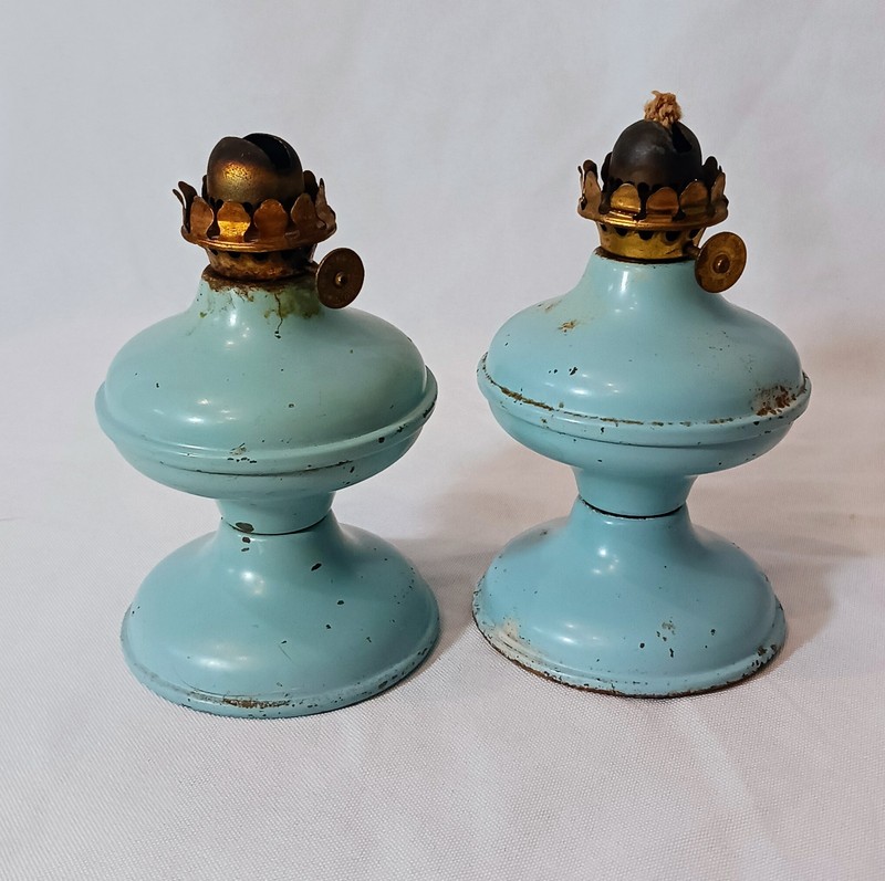2 Small Vintage Blue Metal The Acorn Oil Lamps P&A Mfg Co!