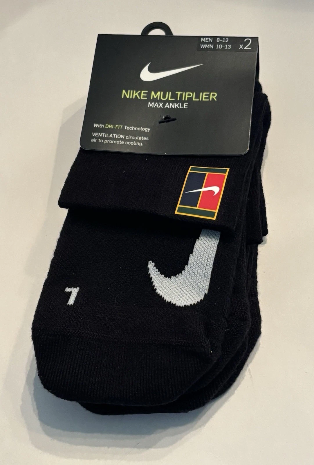 Nike 2 Pairs Socks LARGE Multiplier Max Ankle Mens Sz 8-12 CU1309-010 NWT
Opens in a new window or t