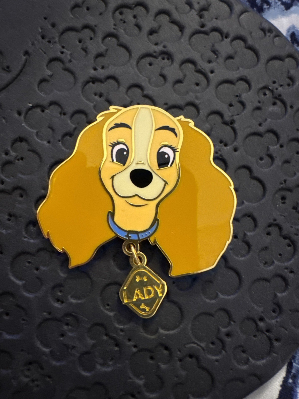 🐶2026 Disney Loungefly Cats & Dogs Collar Tags Blind Box LADY and the TRAMP Pin