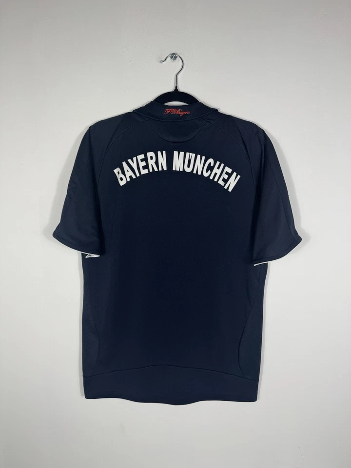 Bayern Munich 2009-2010 Away Jersey – Adidas 302710 S - Photo 2/4