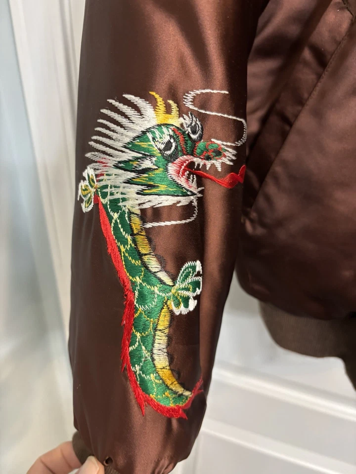 Chaqueta de bombardero United All Star de colección logotipo de dragón en la espalda/manga Corea para hombre talla L Foto 4 de 4