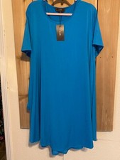 L & B Blue Short Sleeve Dress Size 3X NWT