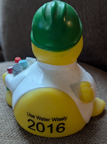 GOODVIEW RECYCLER DUCK New Jersey American Water Use Wisely 2016 3" Rubber Ducky - Picture 3 of 13