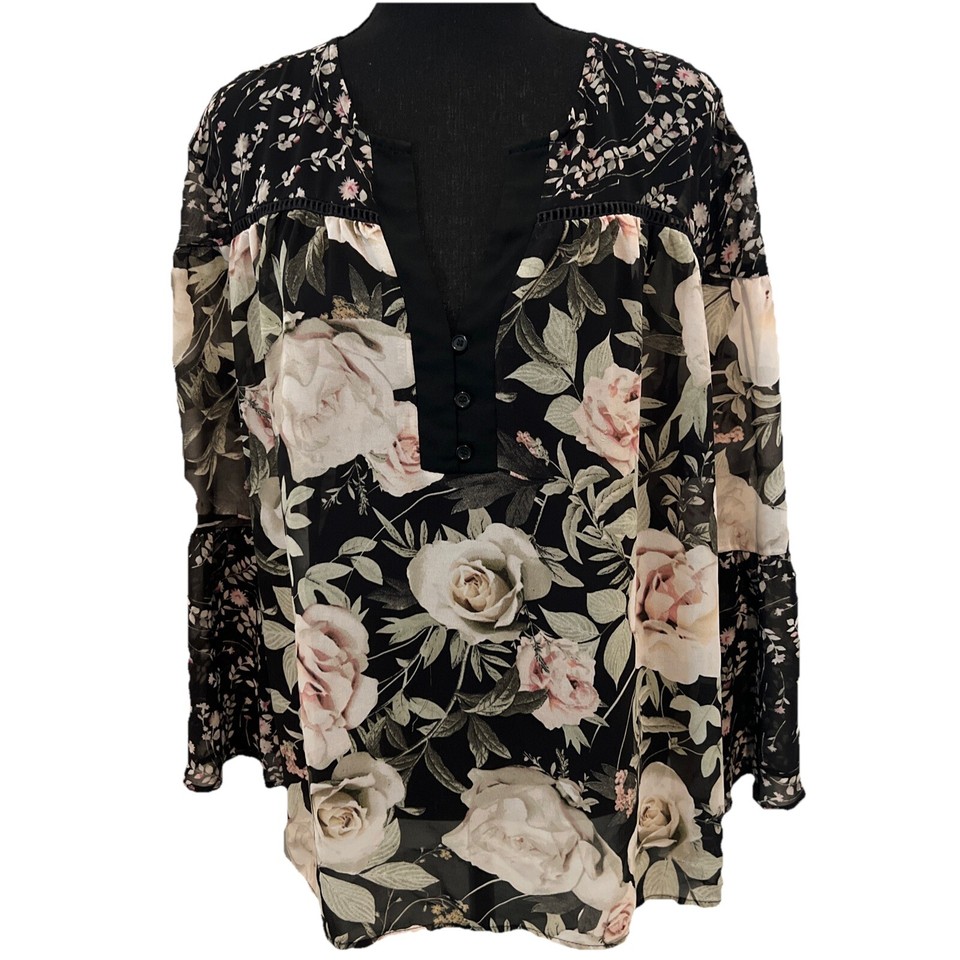 Soho New York & Company Worms Black Pullover Blouse With Floral Design