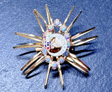 VINTAGE DAUGHTERS OF REBEKAHS IOOF RHINESTONE BIRD 3D PIN E384