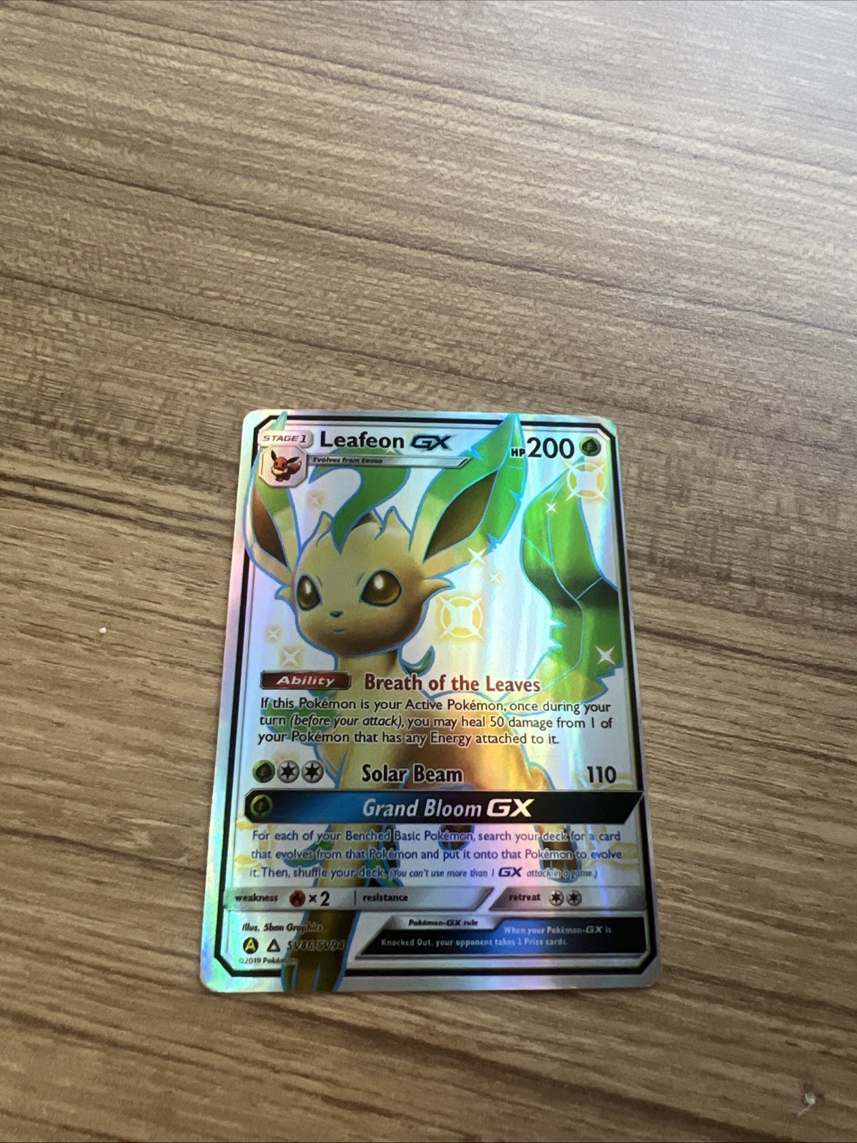 Leafeon GX SV46/SV94 Hidden Fates Shiny Vault Holo Pokemon Card 2019 NM