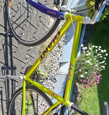 Giant TCR Composite Rennrad gelb/lila Aerobar Felgenbremse Flaschenhalter - Bild 1 von 4