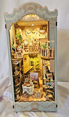 Book Nook/ Mini Dollhouse- The Pastoral Diary - Assembled Bookend