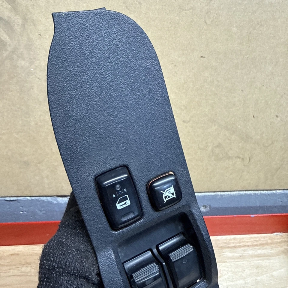 2005 2006 2007 2008 2009 2010 SCION TC DRIVER MASTER POWER WINDOW SWITCH OEM Foto 3 de 4