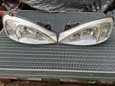 Opel CORSA C Scheinwerfer vorne Paar 09115047  09115048