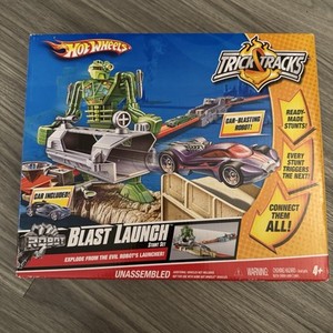 ホットウィール　HotWheels TRICK TRACKS ハンマー＆ダンク Hot Wheels Trick Tracks - YouTube