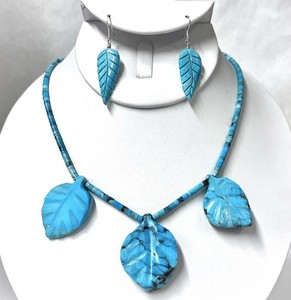 Vintage Native American Sterling Silver Carved Leaf Necklace & Earring Set