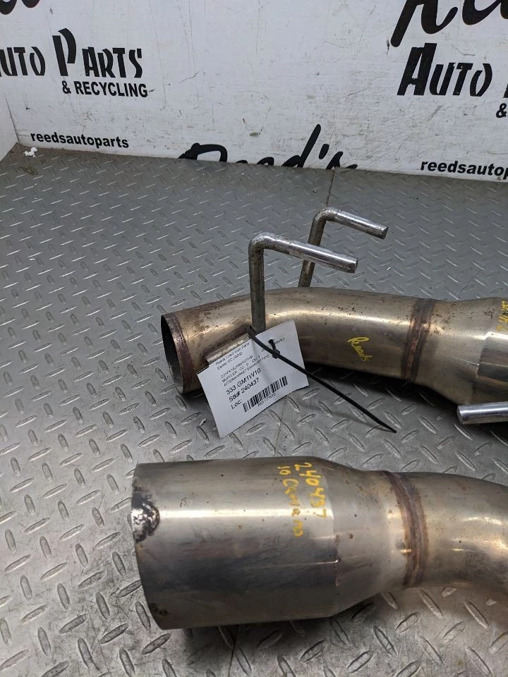 Chevrolet Camaro SS 2010-2015 mercado de accesorios par de silenciadores puntas escape 1177615 Foto 2 de 4