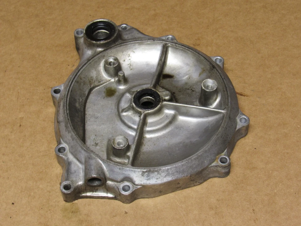 Cubierta de embrague del motor Honda 1976 CB750K Foto 3 de 4