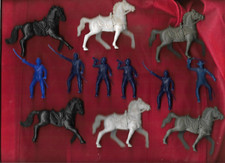 U.S. Cavalry Plastic Toy 6 Mounting Soldiers with 6 Stand-Up Horses