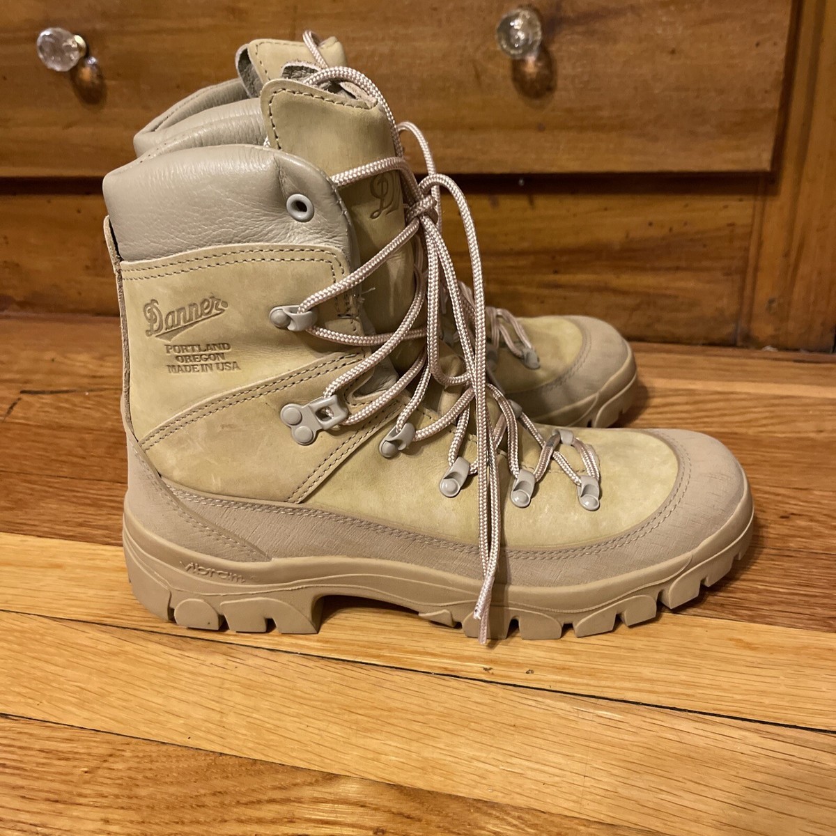 Danner Gore-Tex Tan Boots Military Desert 43530x Mens Size Danner Gore-Tex Tan Boots Military Desert 43530x Mens Size