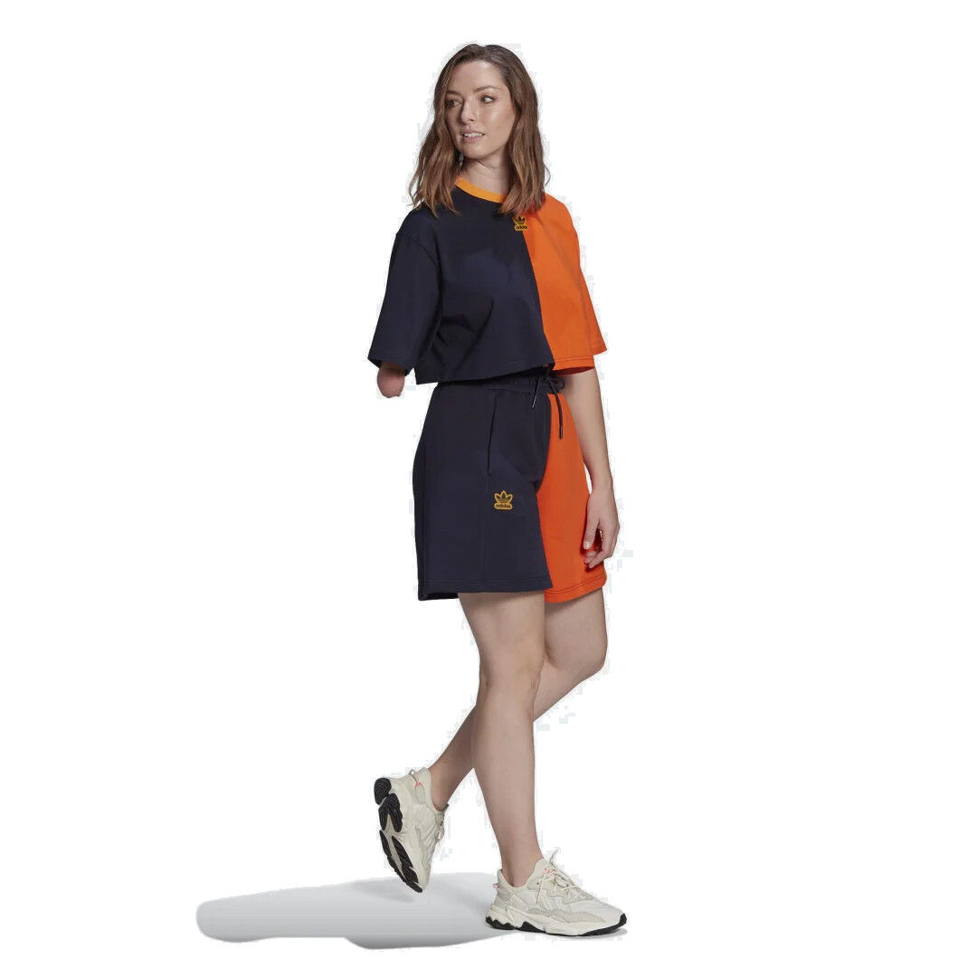 Женские шорты Adidas Originals, цвет Legend Ink